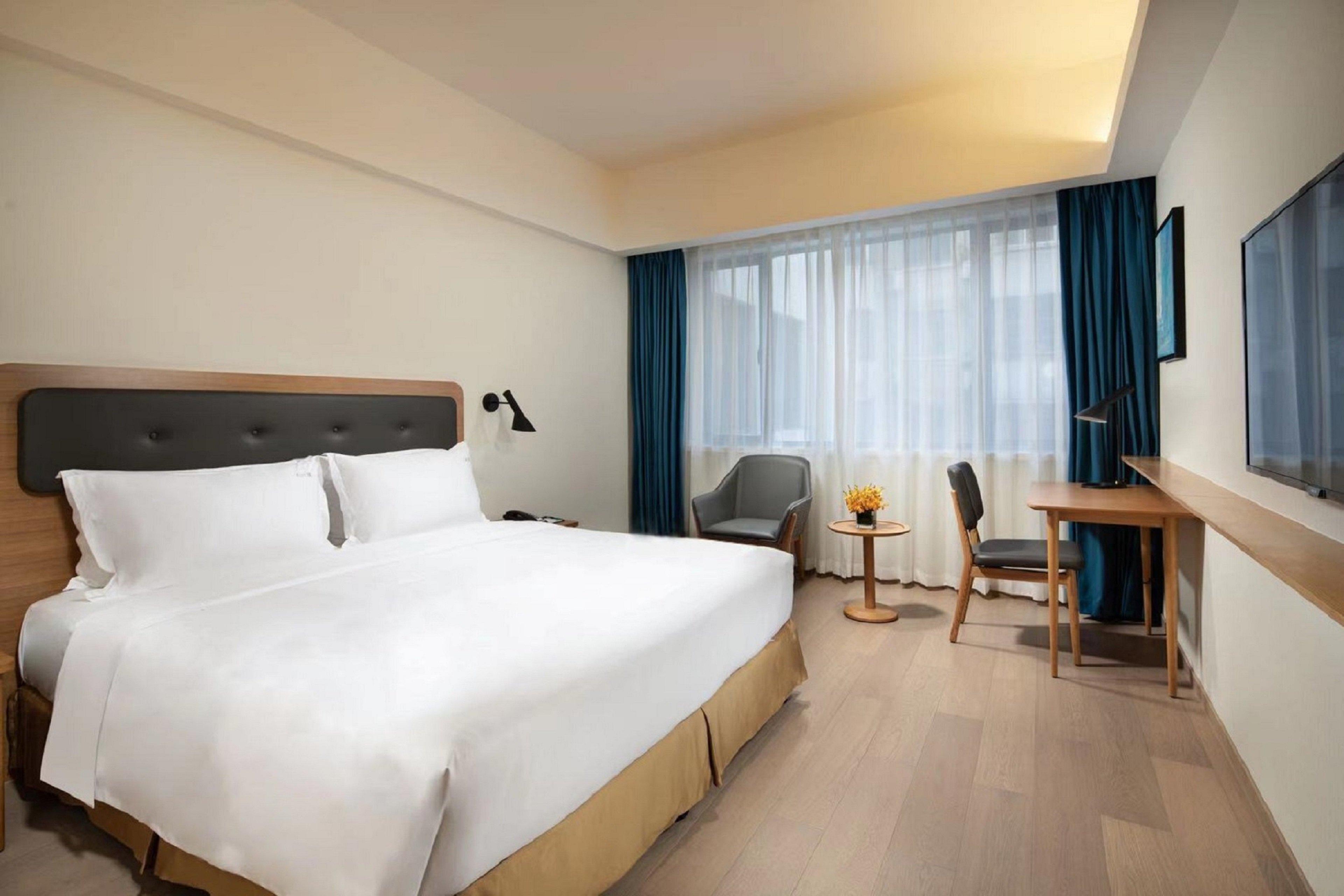 Holiday Inn Shanghai Hongqiao Central By Ihg Exterior photo